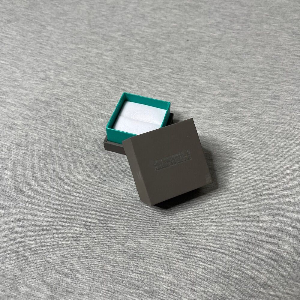Effy 2”x2” Jewelry Ring Gift Box - Picture 5 of 8